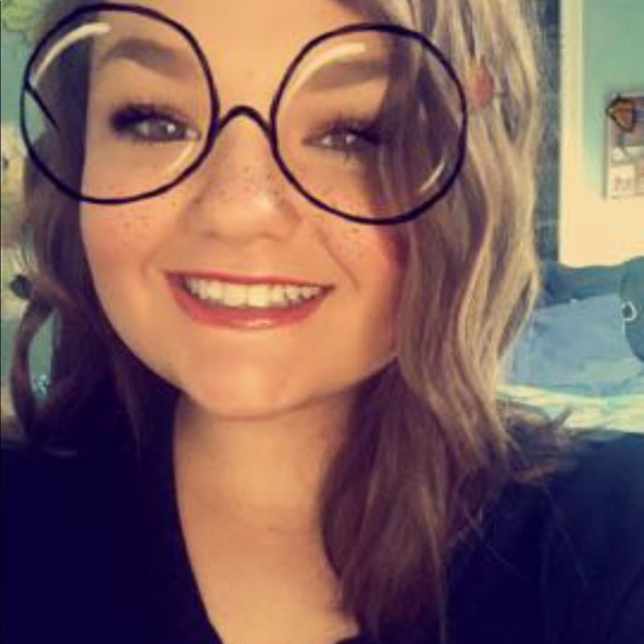 Meet your Posher, Pheonix - Picture 1 of 1